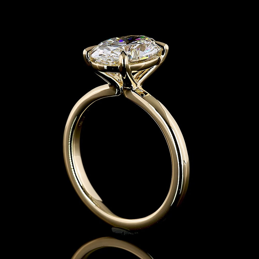 14K Yellow Gold Solitaire Ring with 5.16 Carat Oval Cut Lab Diamond - D VVS2 Clarity IGI Certified - Covaloro Fine Jewelry