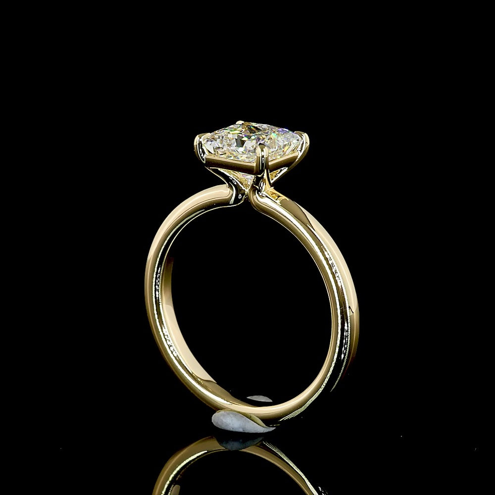 14K Yellow Gold Solitaire Ring with Princess Cut Lab Diamond - 1.54 Carat D VVS2, IGI Certified - Covaloro Fine Jewelry