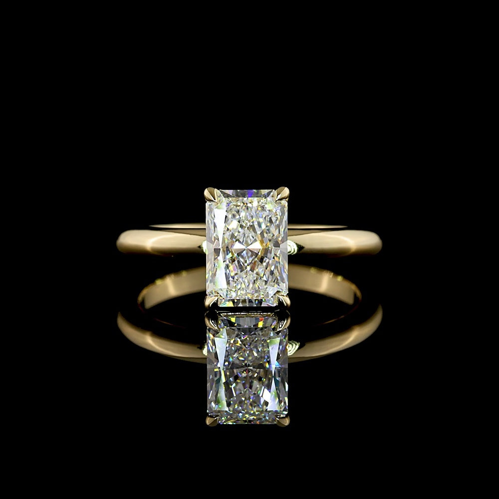 14K Yellow Gold Solitaire Ring with Radiant Cut Lab Diamond - 1.54 Carat E VVS2 IGI Certified - Covaloro Fine Jewelry