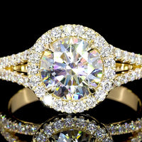 14K Yellow Gold Split Shank Ring with 3.25 Carat Round Brilliant Cut Lab Diamond and Halo Setting - 3.90 Total Carat Weight - Covaloro Fine Jewelry