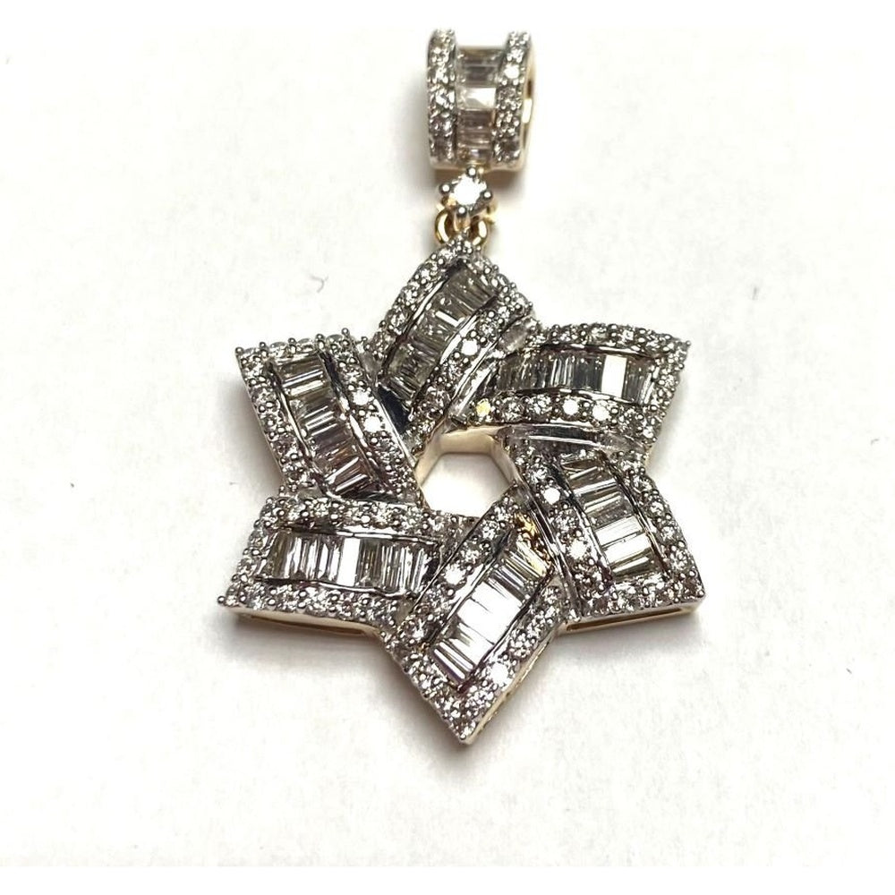 14K Yellow Gold Star Pendant with Round and Baguette Diamonds - 2.20 Carat Total Diamond Weight by Auriventus