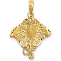 14K Yellow Gold Stingray Charm - Polished Ocean-Inspired Pendant by Oro Pregiato
