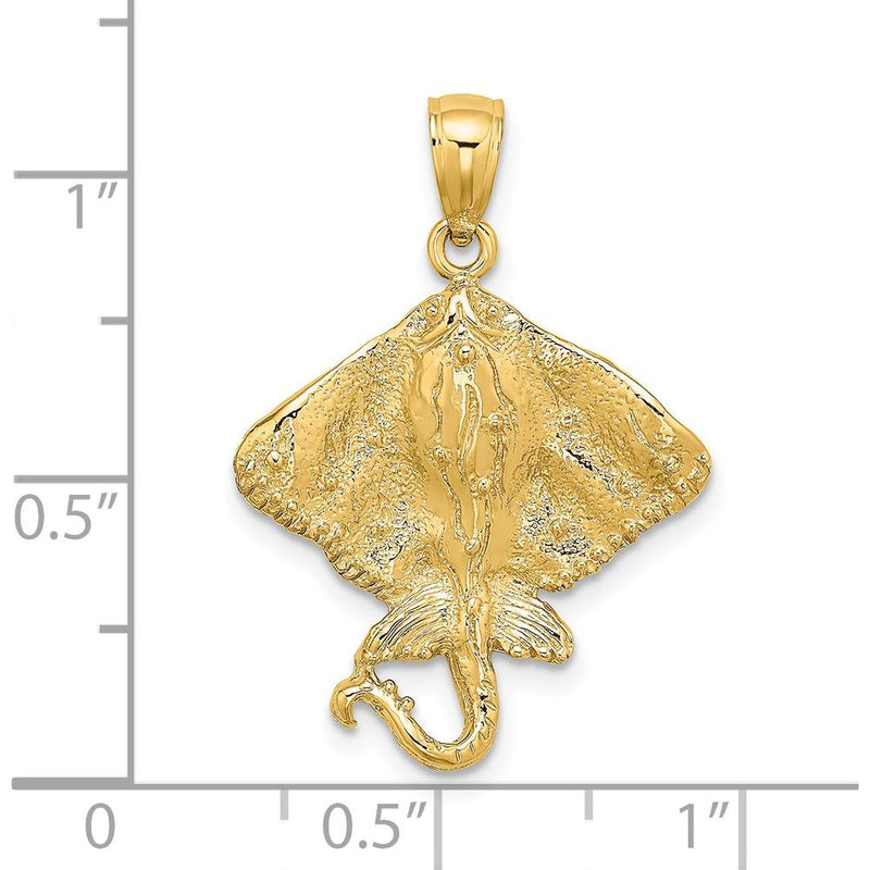14K Yellow Gold Stingray Pendant Charm with Textured Detailing by Oro Pregiato