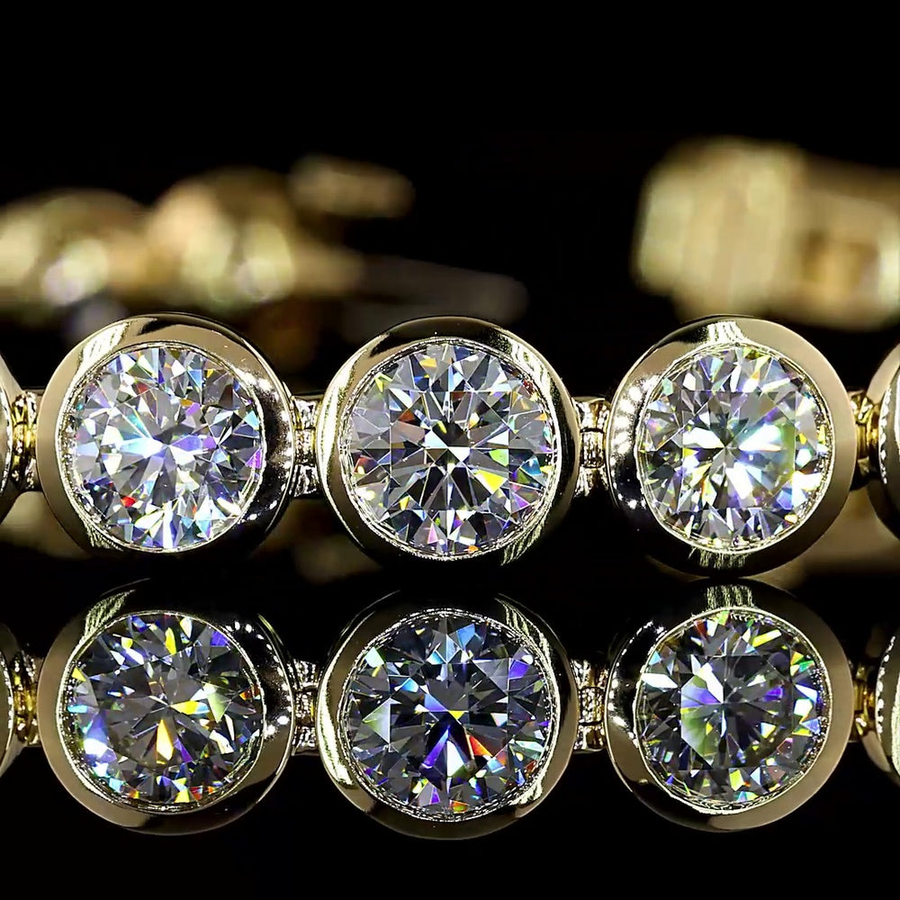 14K Yellow Gold Tennis Bracelet with 26 Bezel-Set Round Lab Diamonds - 15.33 Carat Total Weight - Covaloro Fine Jewelry