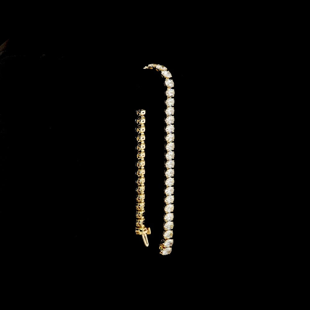 14K Yellow Gold Tennis Bracelet with Prong-Set Oval Lab Diamonds - 16.28 Carat Total Diamond Weight - Covaloro Fine Jewelry
