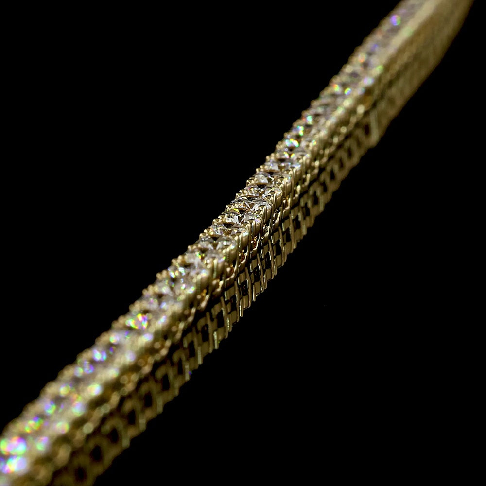 14K Yellow Gold Tennis Necklace with 153 Round Brilliant Lab Diamonds - 9.64 Carat Total Weight, E-F Color VS1 Clarity - Covaloro Fine Jewelry