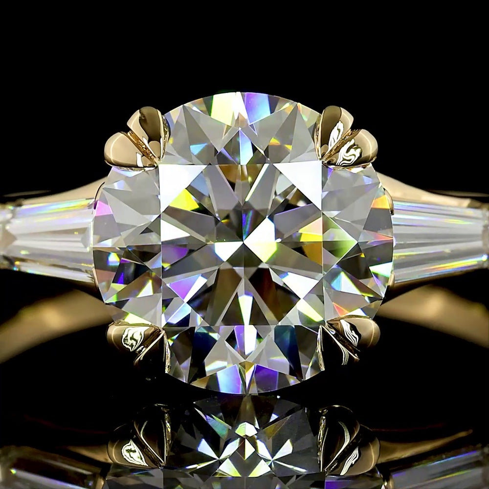 14K Yellow Gold Three-Stone Ring with 2.53 Carat Round Lab Diamond and Tapered Baguette Side Stones - 2.90 Carats Total Diamond Weight (E VVS2 IGI Certified) - Covaloro Fine Jewelry