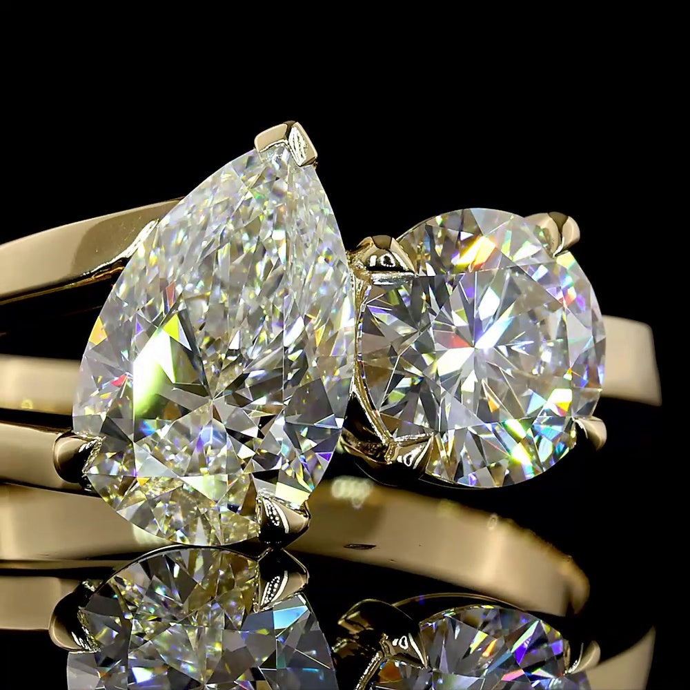 14K Yellow Gold Toi et Moi Ring with 1.29 Carat Pear Shape and 0.94 Carat Round Brilliant Lab Diamonds - 2.23 Total Carat Weight - Covaloro Fine Jewelry