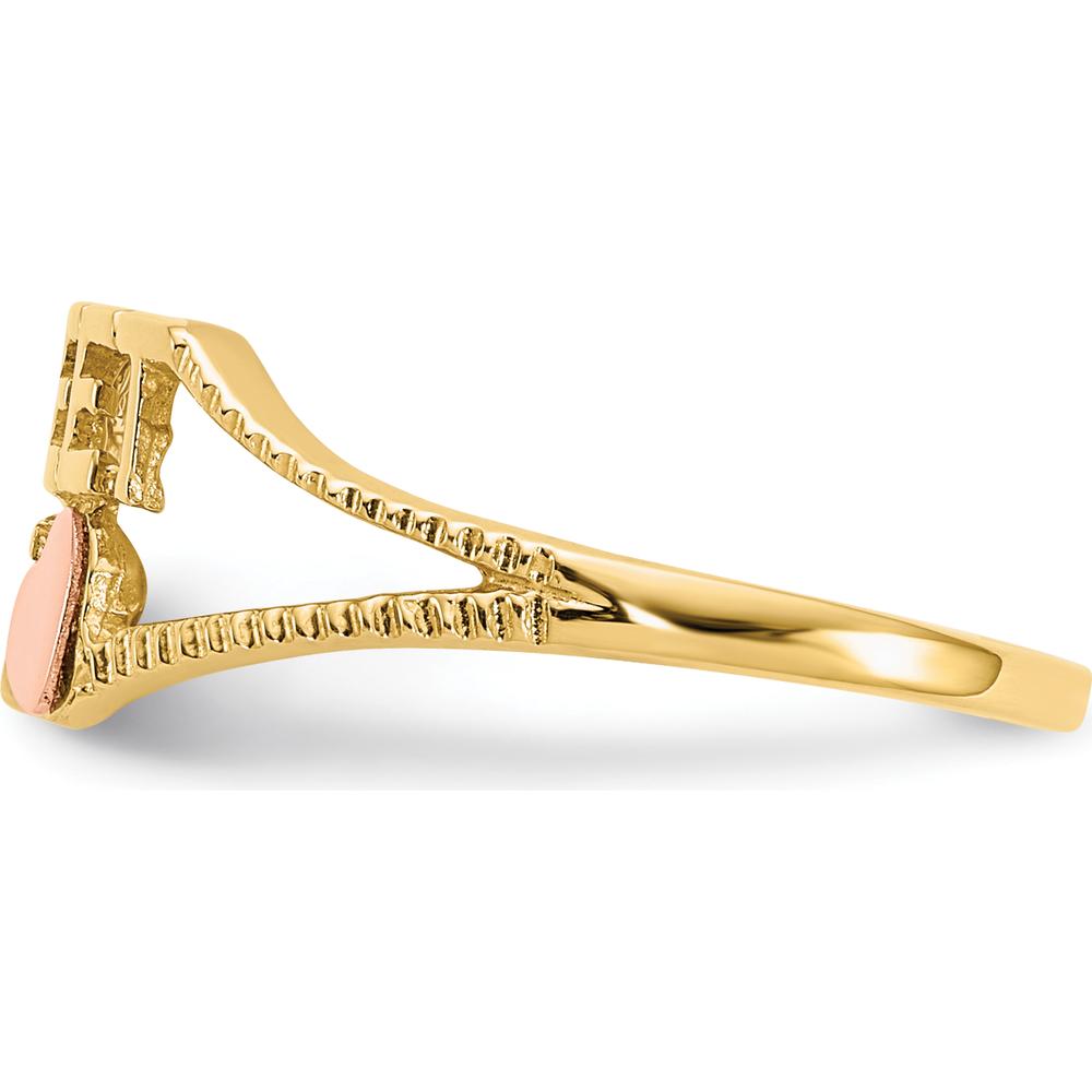 14K Yellow Gold Two-Tone Sweet 15 Heart Ring with Grooved Band by Oro Pregiato