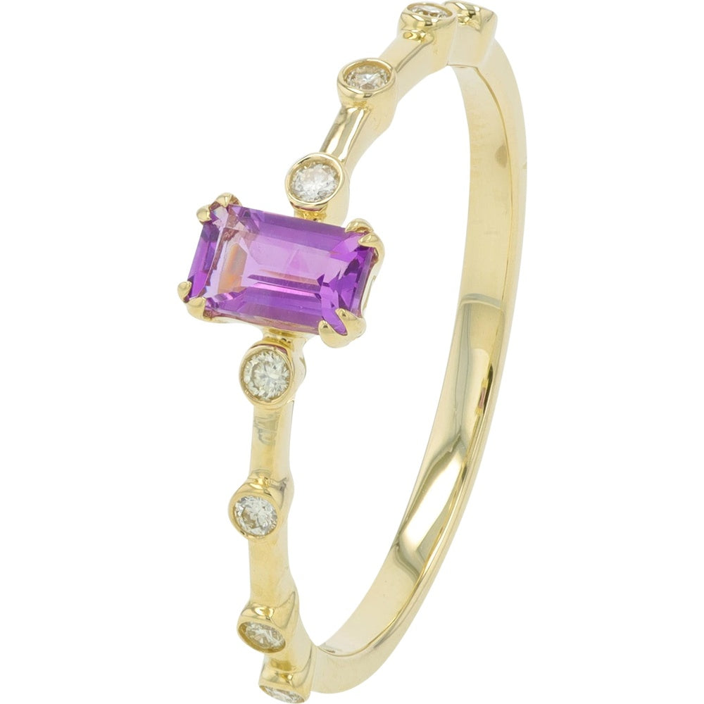 14K Yellow Gold Vintage-Inspired Ring with Rectangular Amethyst and Scattered Bezel-Set Round Diamonds - 0.08 Carat Total Diamond Weight