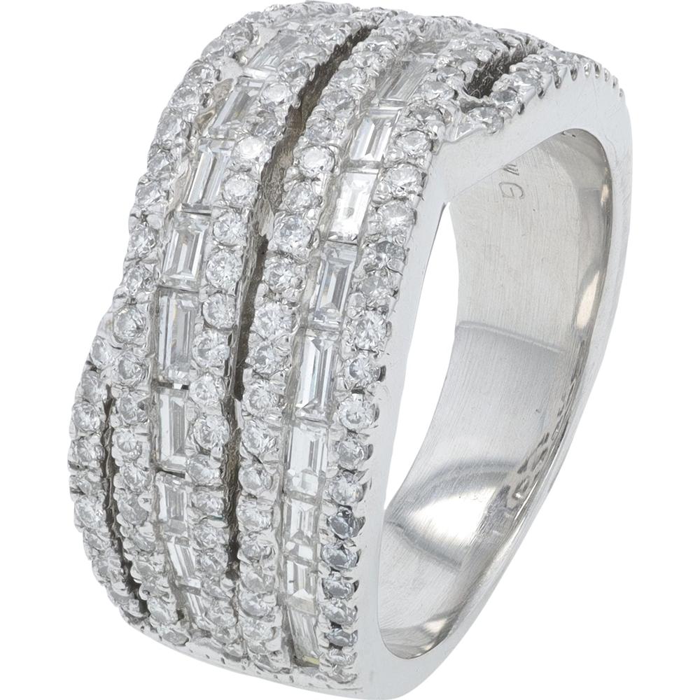 18K White Gold 1.41 Carat Total Weight Diamond Crossover Ring