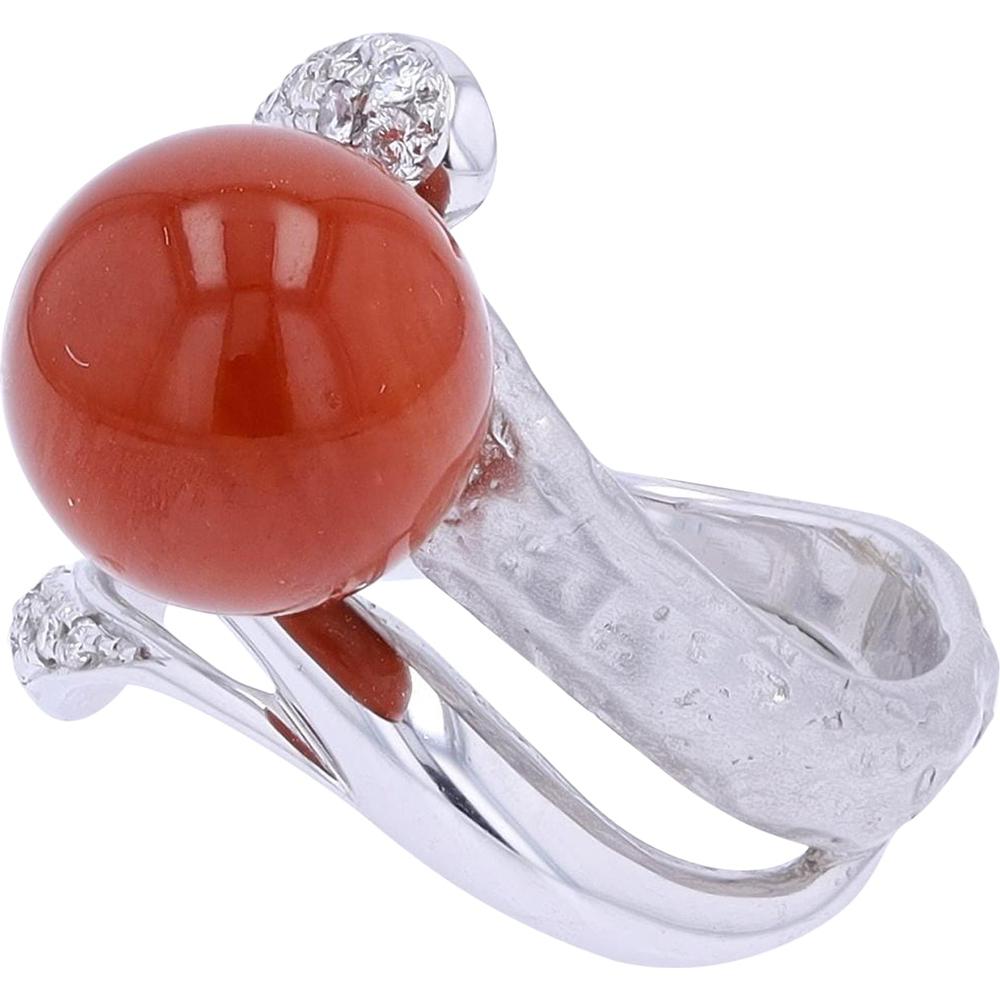 18K White Gold 10MM Coral Bead Ring with 0.08 Carat Diamond Accents