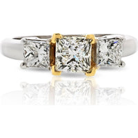 18K White Gold 3-Stone Diamond Ring with 1 Carats Total Diamond Weight