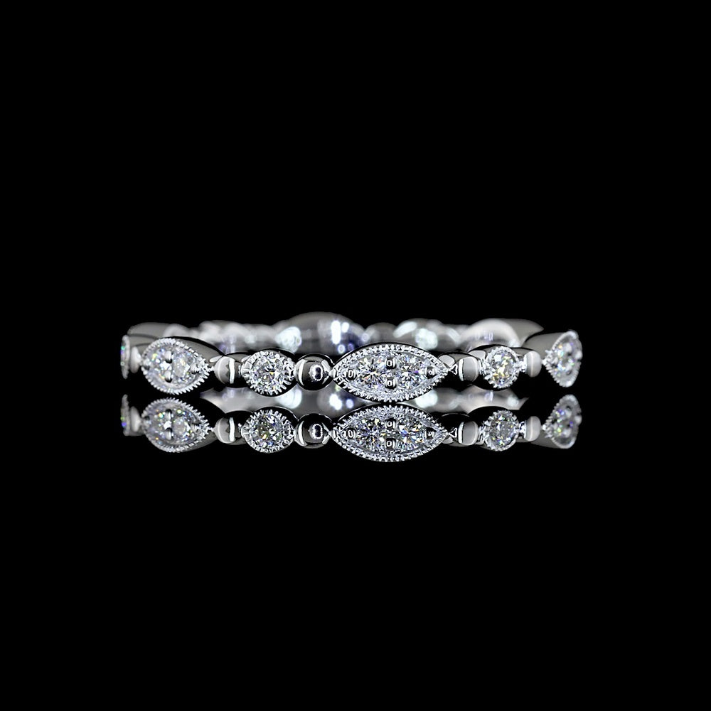18K White Gold Alternating Eternity Band with Round Brilliant Cut Lab Diamonds - 0.21 Carats Total Diamond Weight - Covaloro Fine Jewelry
