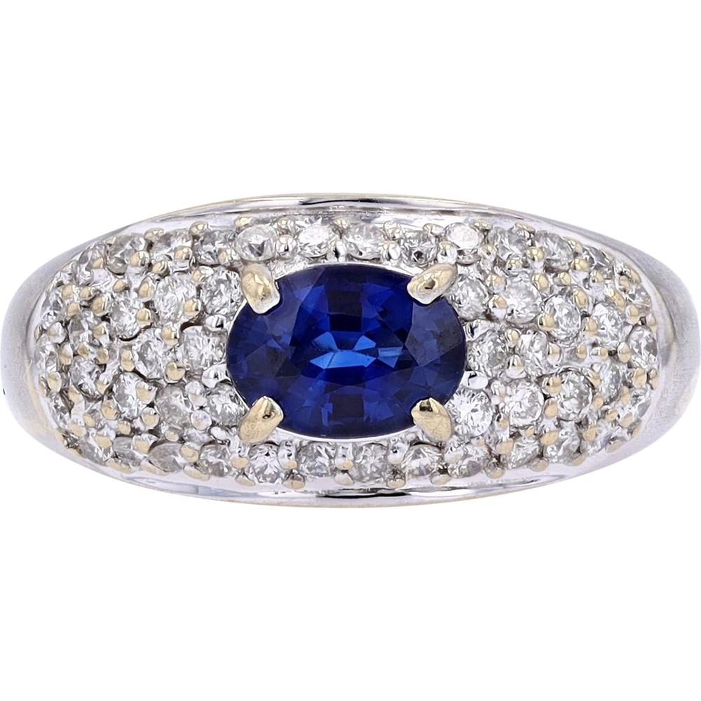 18K White Gold Oval Sapphire Ring with 0.60 Carat Diamond Accents - 1.02 Carat Total Sapphire Weight