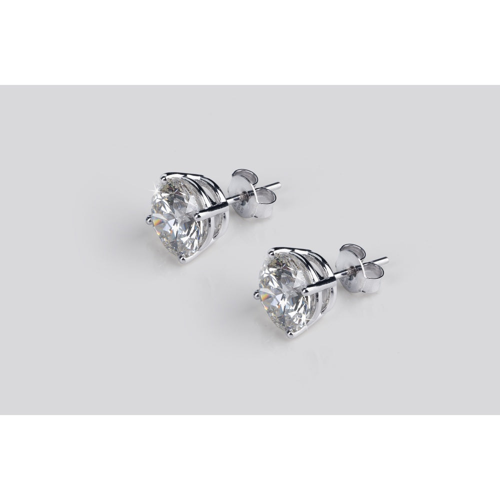 18K White Gold Round Brilliant Lab Diamond Stud Earrings - 1.53 Carat Total Weight, E-F Color VS2 Clarity with IGI Certification - Covaloro Fine Jewelry