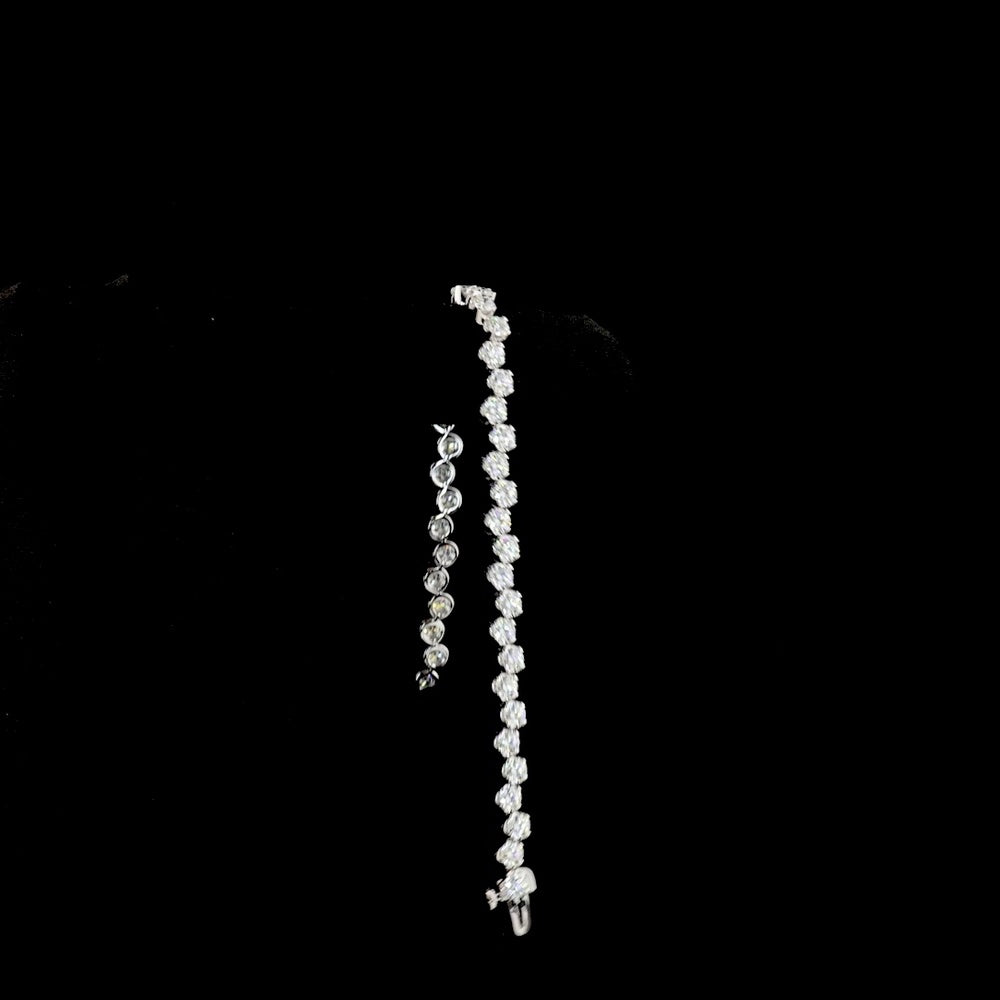 18K White Gold Tennis Bracelet with 42 Prong-Set Round Lab Diamonds - 6.81 Carat Total Weight, E-F Color VS1 Clarity - Covaloro Fine Jewelry
