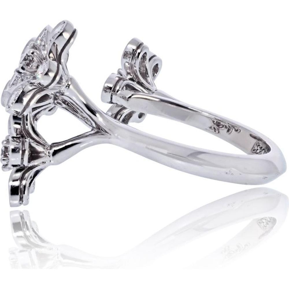 18K White Gold Van Cleef & Arpels Socrate Between the Finger Ring with Round Diamonds - 0.88 Carats Total Diamond Weight