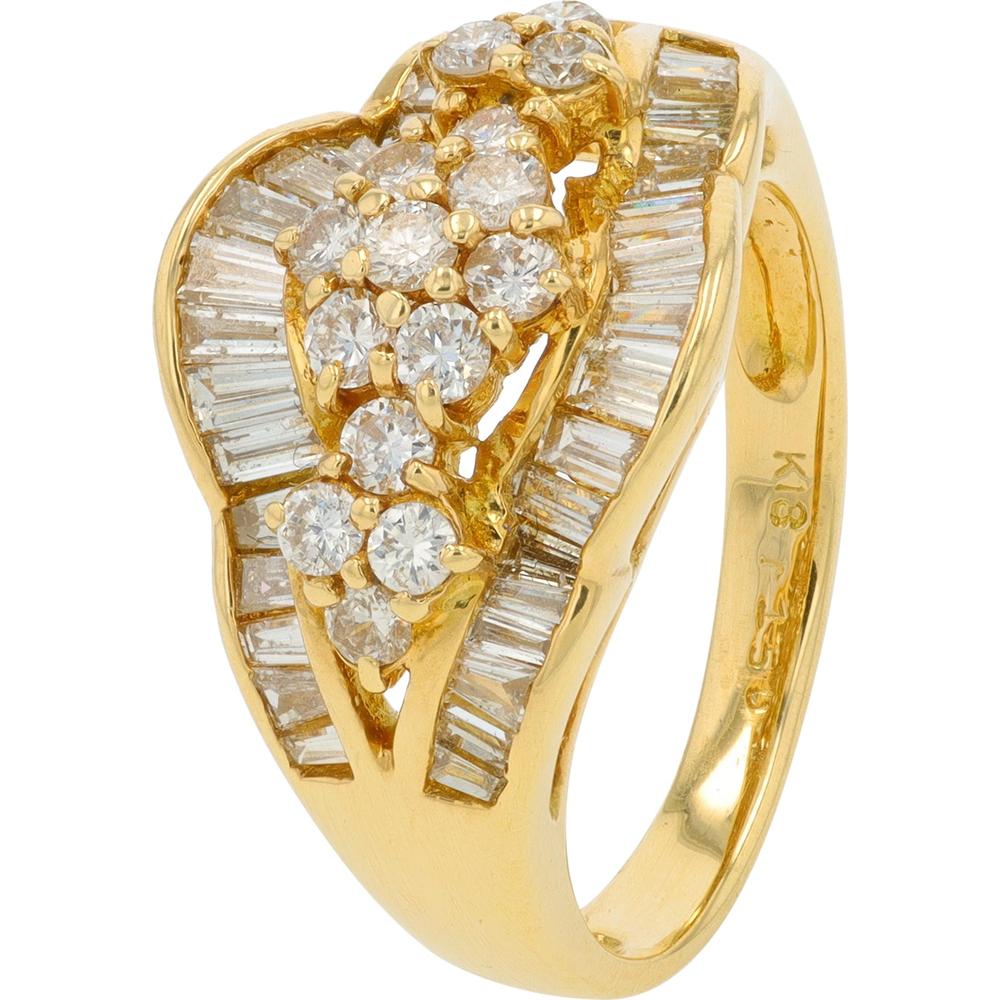 18K Yellow Gold 1.50 Carat Diamond Ring with Prong - Set Round and Baguette Diamonds