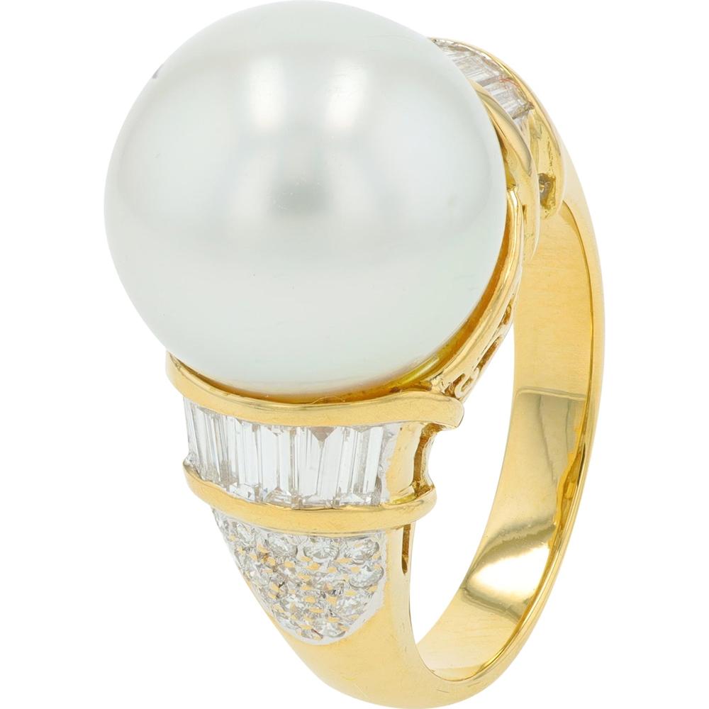 18K Yellow Gold 13mm Pearl Ring with 0.75 Carat Total Baguette and Pavé Diamonds