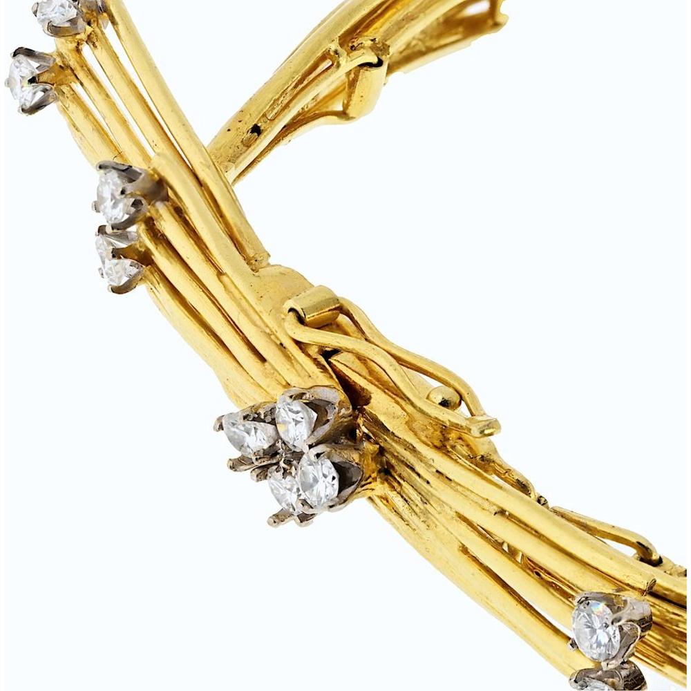 18K Yellow Gold 16" Vintage Spray Necklace with Round Diamonds - 10.00 Carat Total Diamond Weight