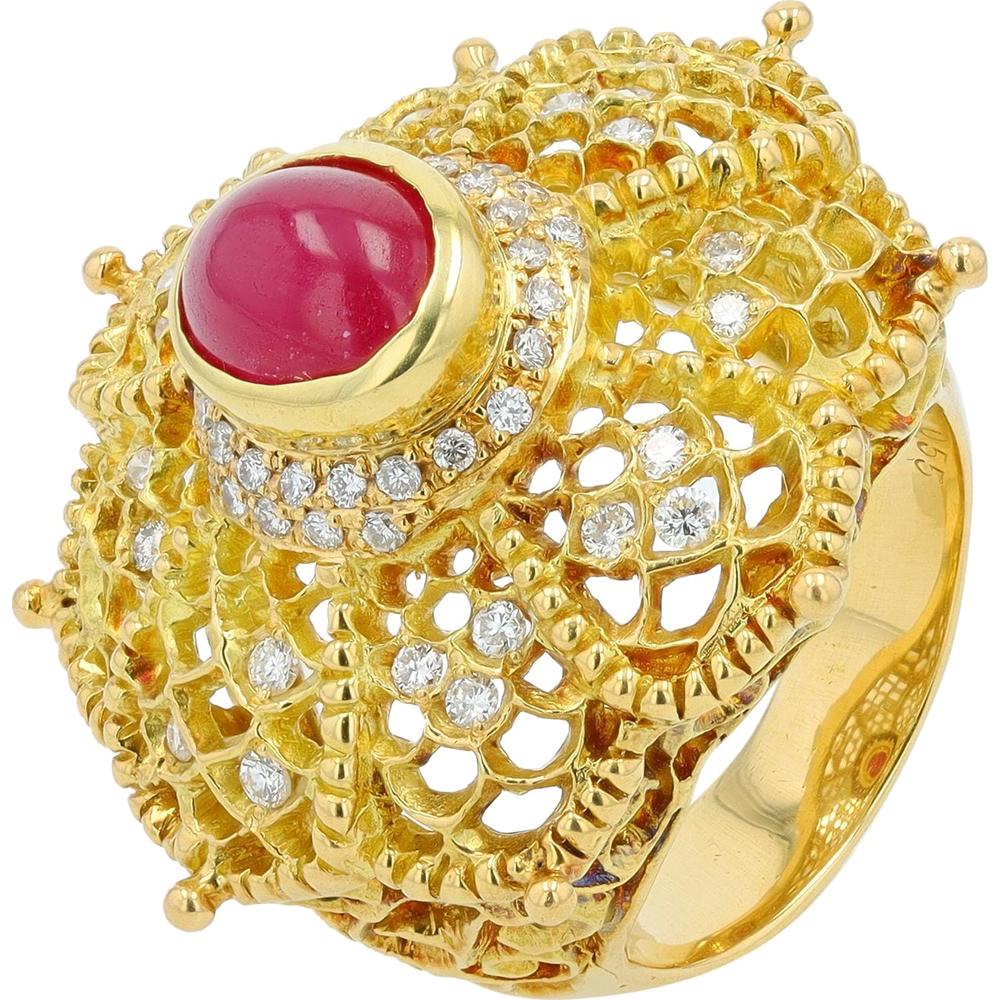 18K Yellow Gold 2.55 Carat Cabochon Ruby Cocktail Ring with 0.55 Carat Diamond Halo