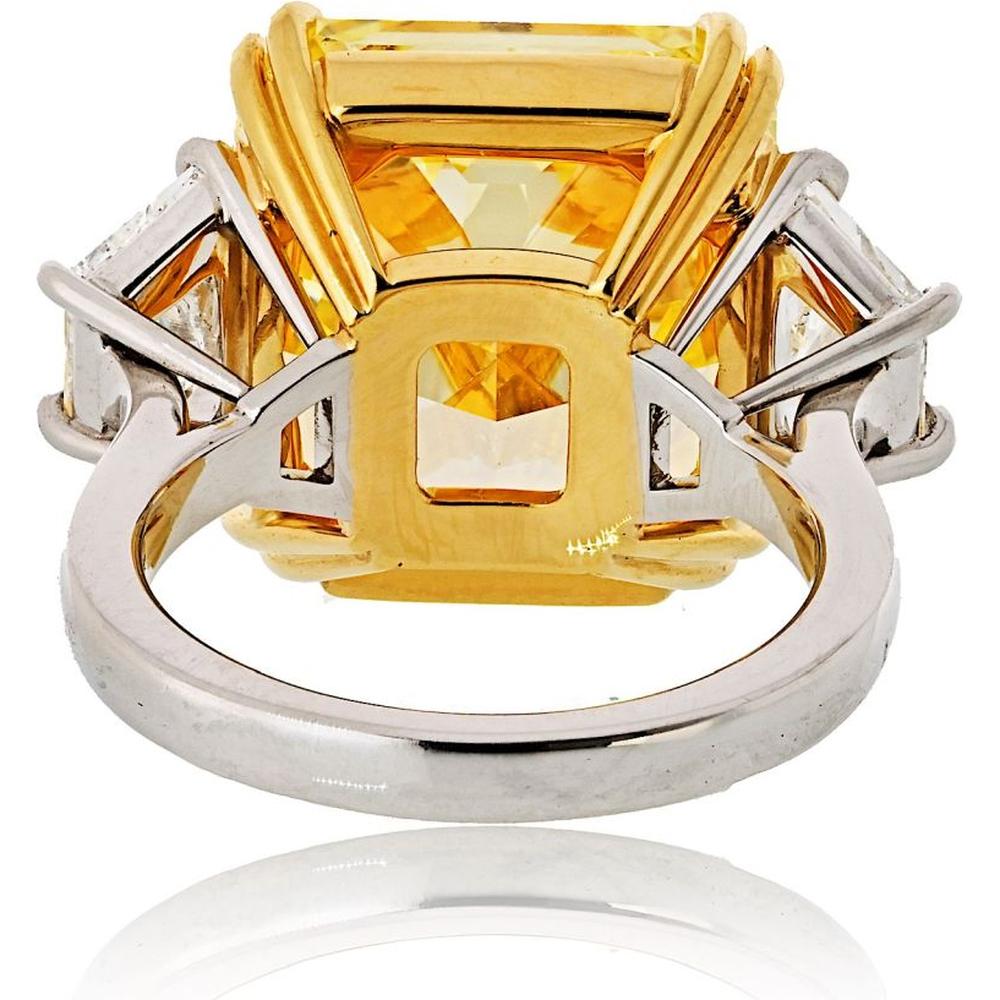 18K Yellow Gold and Platinum Fancy Yellow Diamond Ring with 18.28 Carats Total Diamond Weight