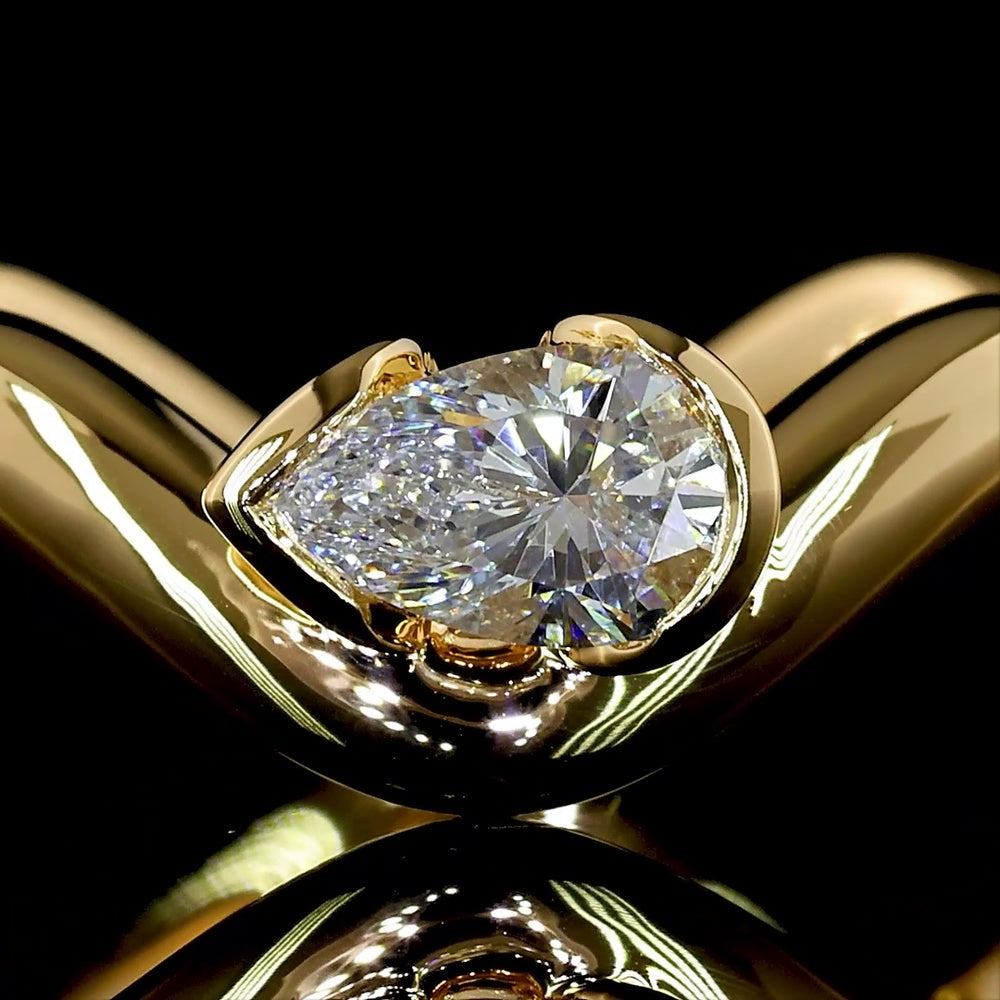 18K Yellow Gold East-West Pear Shape Solitaire Eternity Band with Half-Bezel Set Lab Diamond - 0.22 Carat Total Weight, F Color VS2 Clarity - Covaloro Fine Jewelry