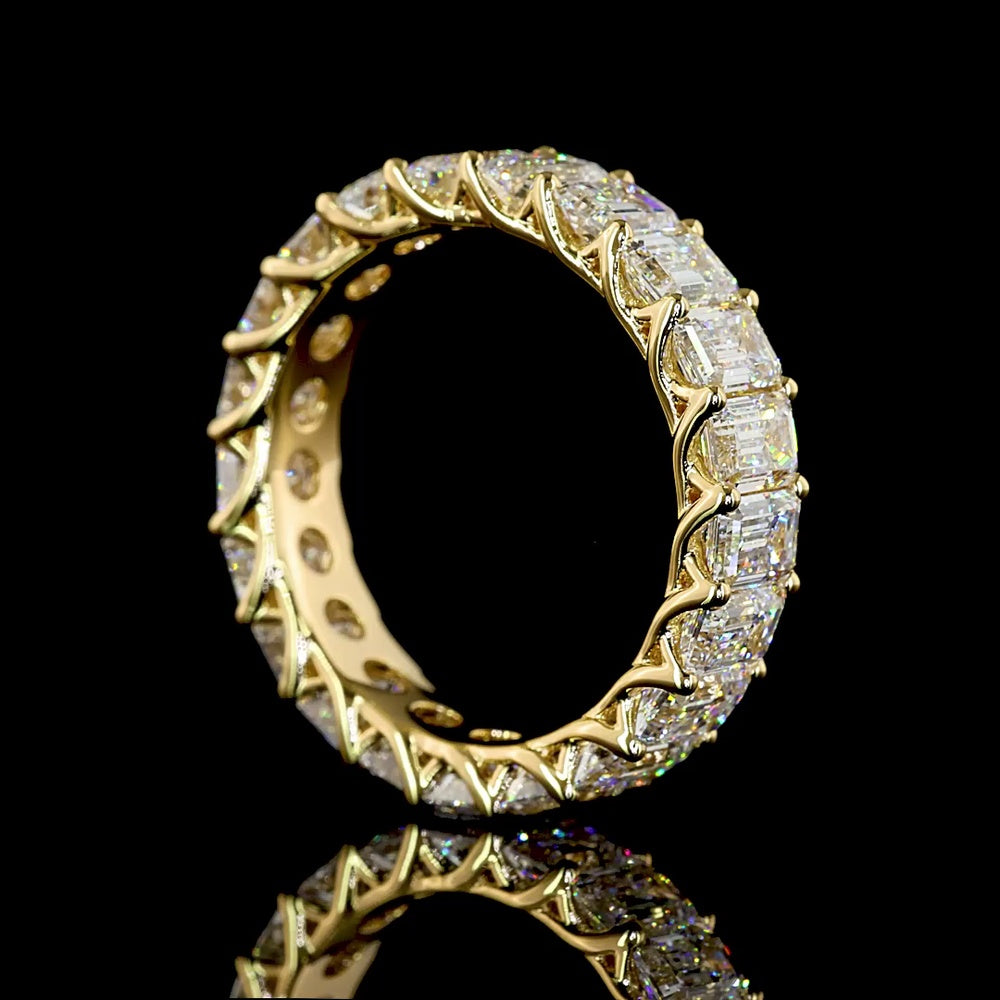 18K Yellow Gold Eternity Band with 21 Emerald Cut Lab Diamonds - 5.33 Carats Total Diamond Weight, E-F Color, VS1 Clarity - Covaloro Fine Jewelry