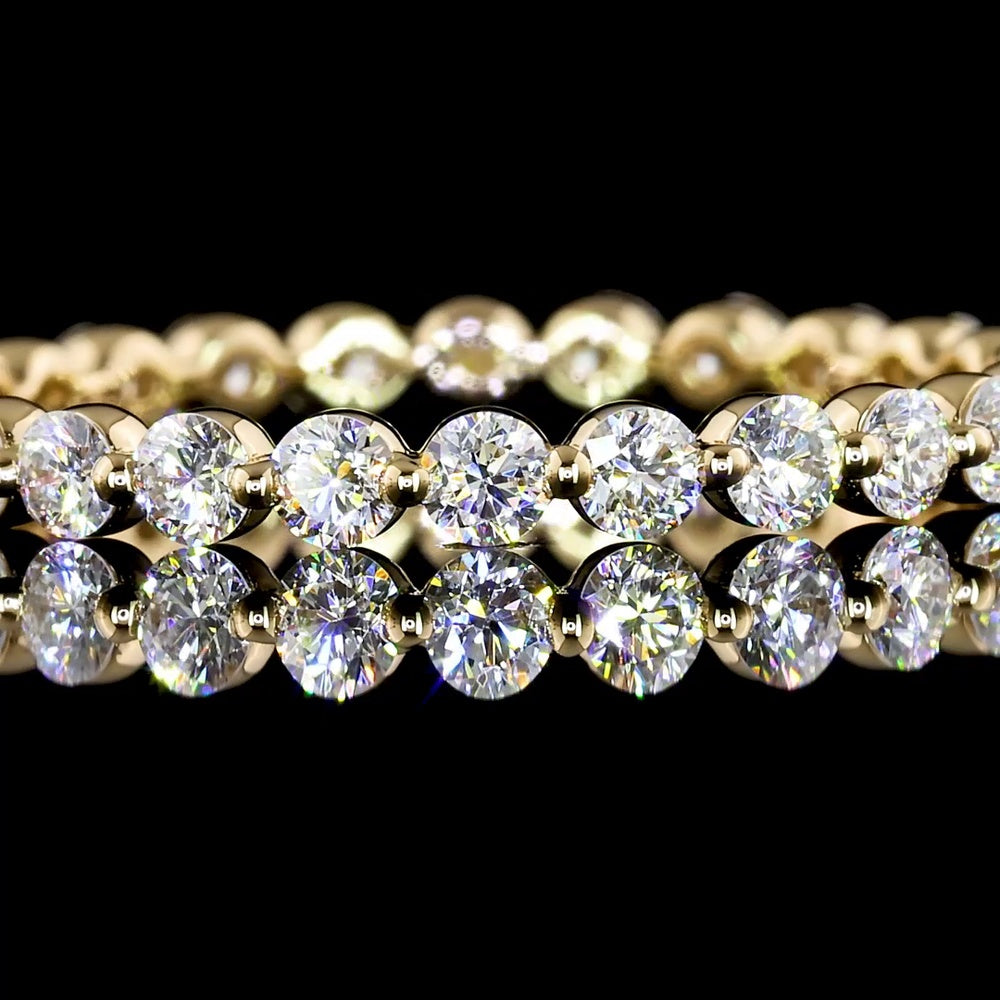 18K Yellow Gold Eternity Band with 26 Round Brilliant Cut Lab Diamonds - 0.85 Carat Total Weight - Covaloro Fine Jewelry