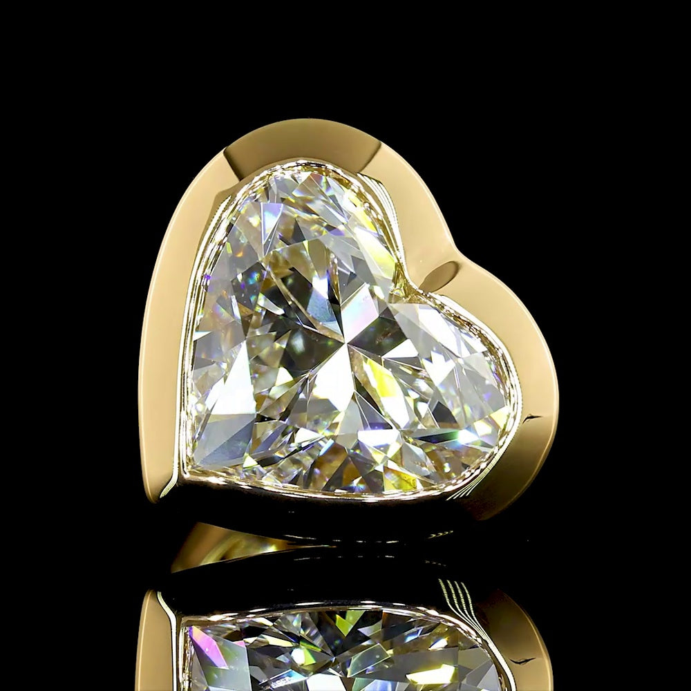 18K Yellow Gold Heart Shape Bezel Set Lab Diamond Stud Earrings - 4.07 Carat Total Weight (E-F Color, VS1 Clarity) - Covaloro Fine Jewelry