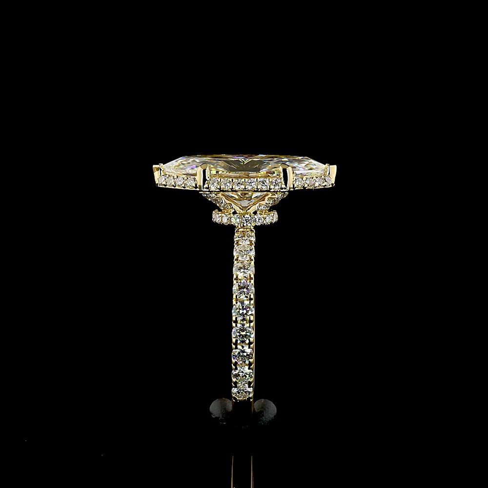 18K Yellow Gold Hidden Halo Marquise Cut Lab Diamond Ring - 4.44 Carat Total Weight with F VVS2 Center Diamond - Covaloro Fine Jewelry
