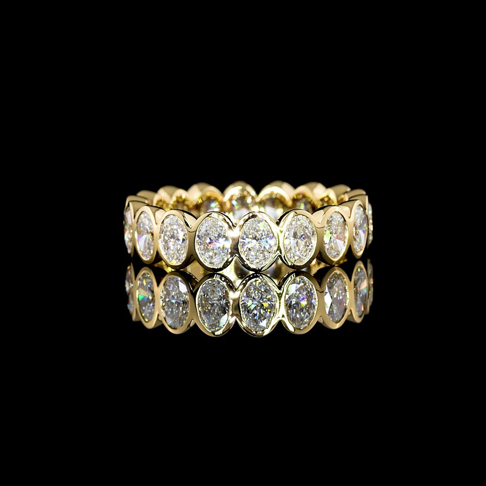 18K Yellow Gold Oval Lab Diamond Eternity Band with Bezel Setting - 2.61 Carat Total Diamond Weight, 18 Stones F VS2 - Covaloro Fine Jewelry