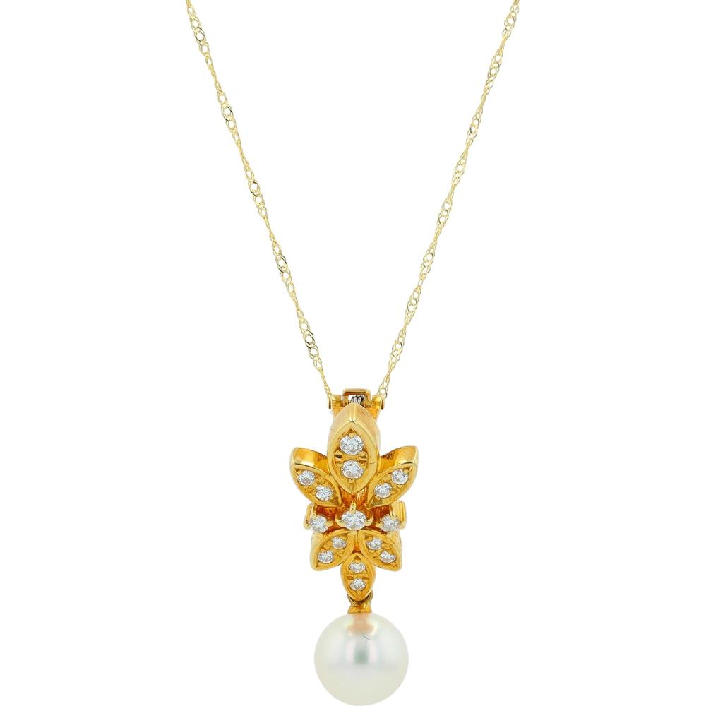 18K Yellow Gold Pendant Necklace with 8 mm Pearl and 0.22 Carat Diamond Floral Design