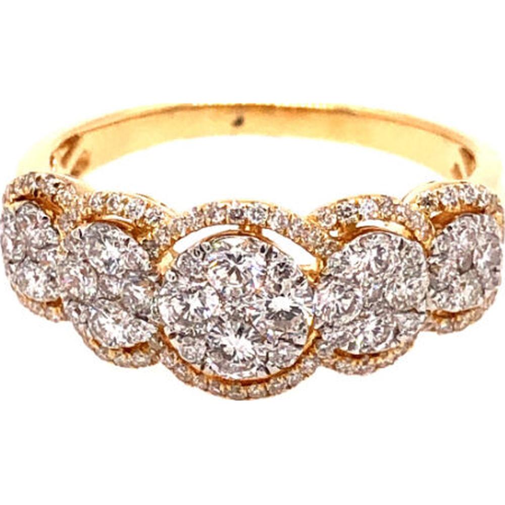 18K Yellow Gold Scalloped Diamond Band Ring by Afarin