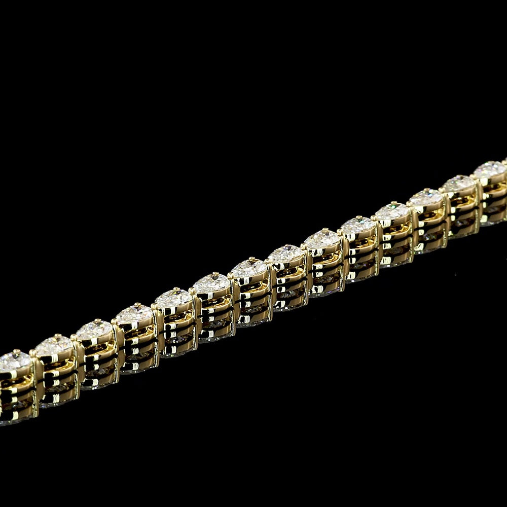 18K Yellow Gold Tennis Bracelet with East-West Set Pear Shaped Lab Diamonds - 3.85 Carats Total Weight, E-F Color, VS Clarity - Covaloro Fine Jewelry
