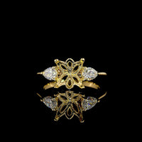 18K Yellow Gold Three-Stone Ring with 2.15 Carat Round Brilliant Lab Diamond (GIA D VVS2) and 0.41 Carat Pear Shape Lab Diamond Sides - 2.56 Carat Total Diamond Weight - Covaloro Fine Jewelry