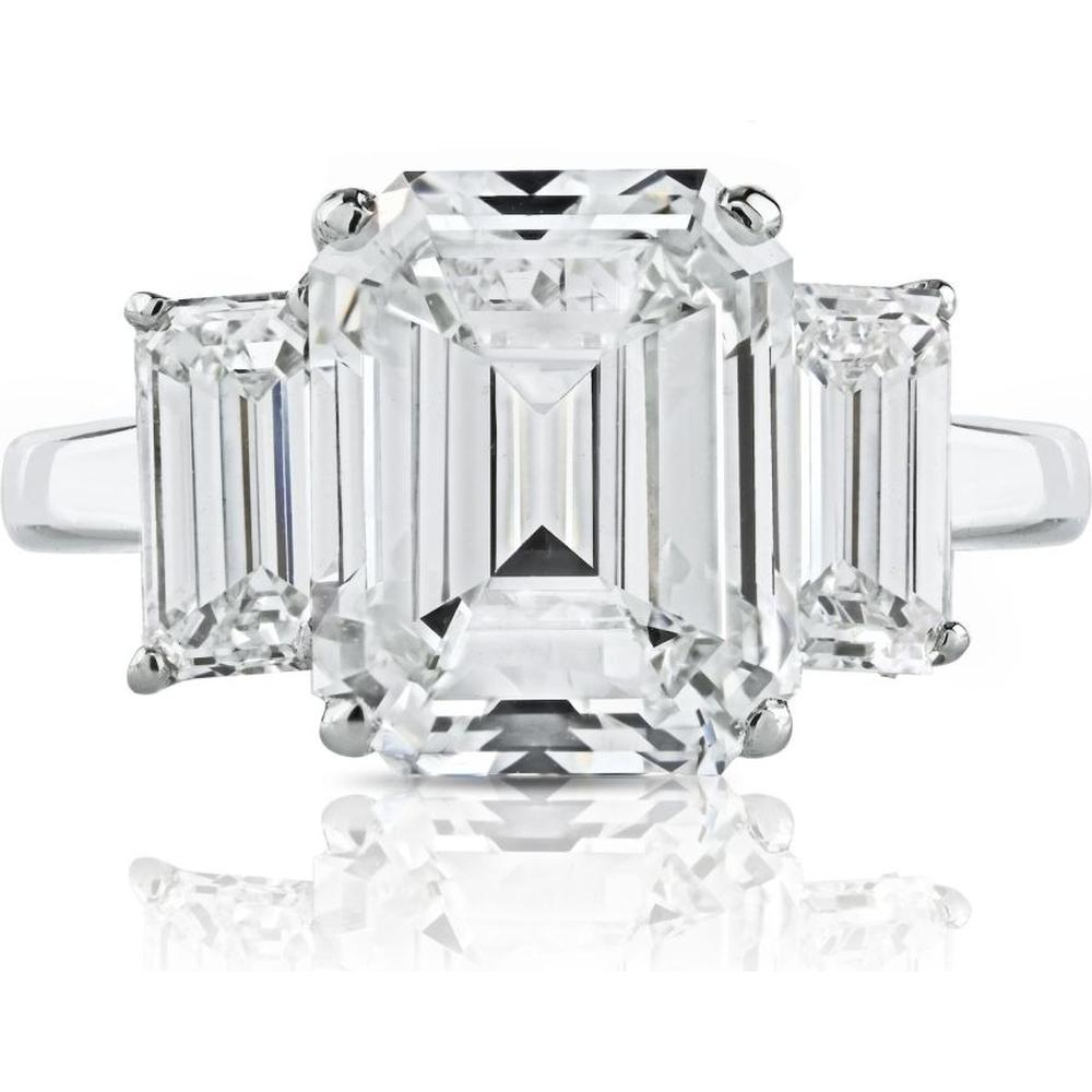 3.20 Carats Emerald Cut Diamond F/VS1 Three Stone Engagement Ring in Platinum