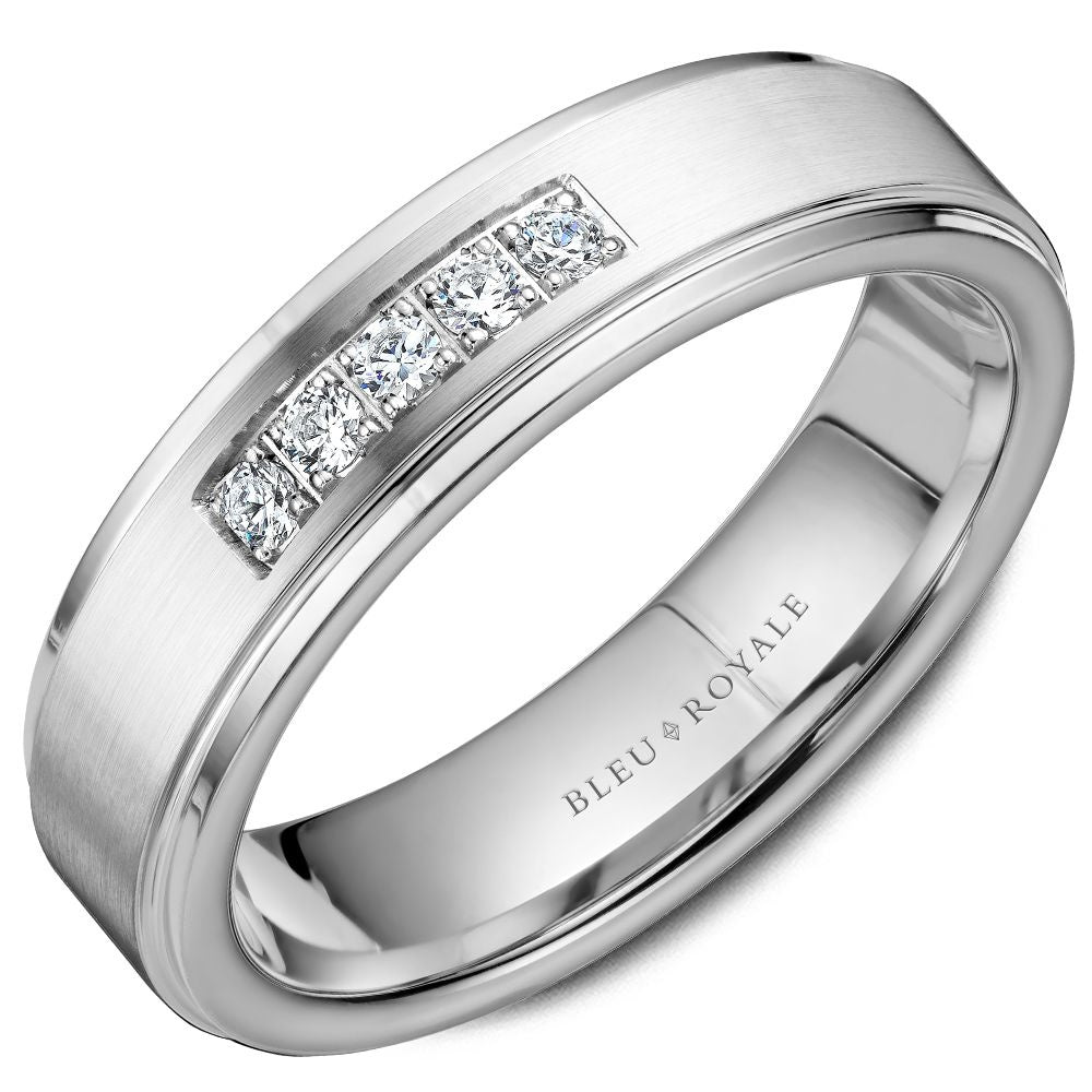 Bleu Royale Men's Wedding Band - 14K White Gold with 5 Flush-Set Round Diamonds and Brushed Finish- 0.25 Carat Total Diamond Weight - 5.5mm Width from the Diamond Collection
