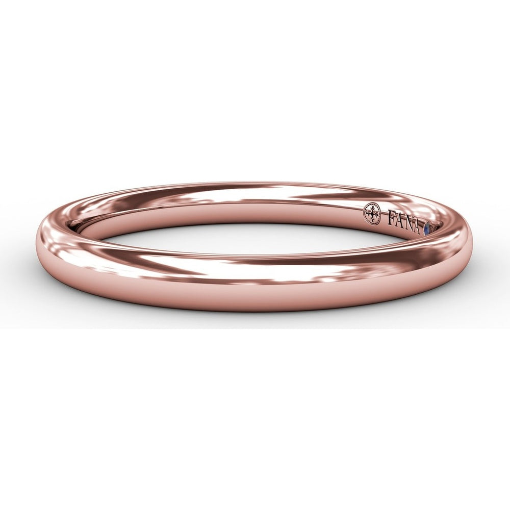 Classic Polished Wedding Band with Engraved Detail by Fana