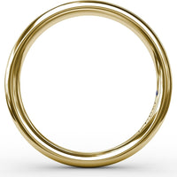 Classic Polished Wedding Band with Engraved Detail by Fana