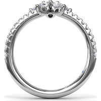 Diamond Star Ring with Pear-Shaped Points and Pavé Band by Fana - 1.08 Carat Total Diamond Weight