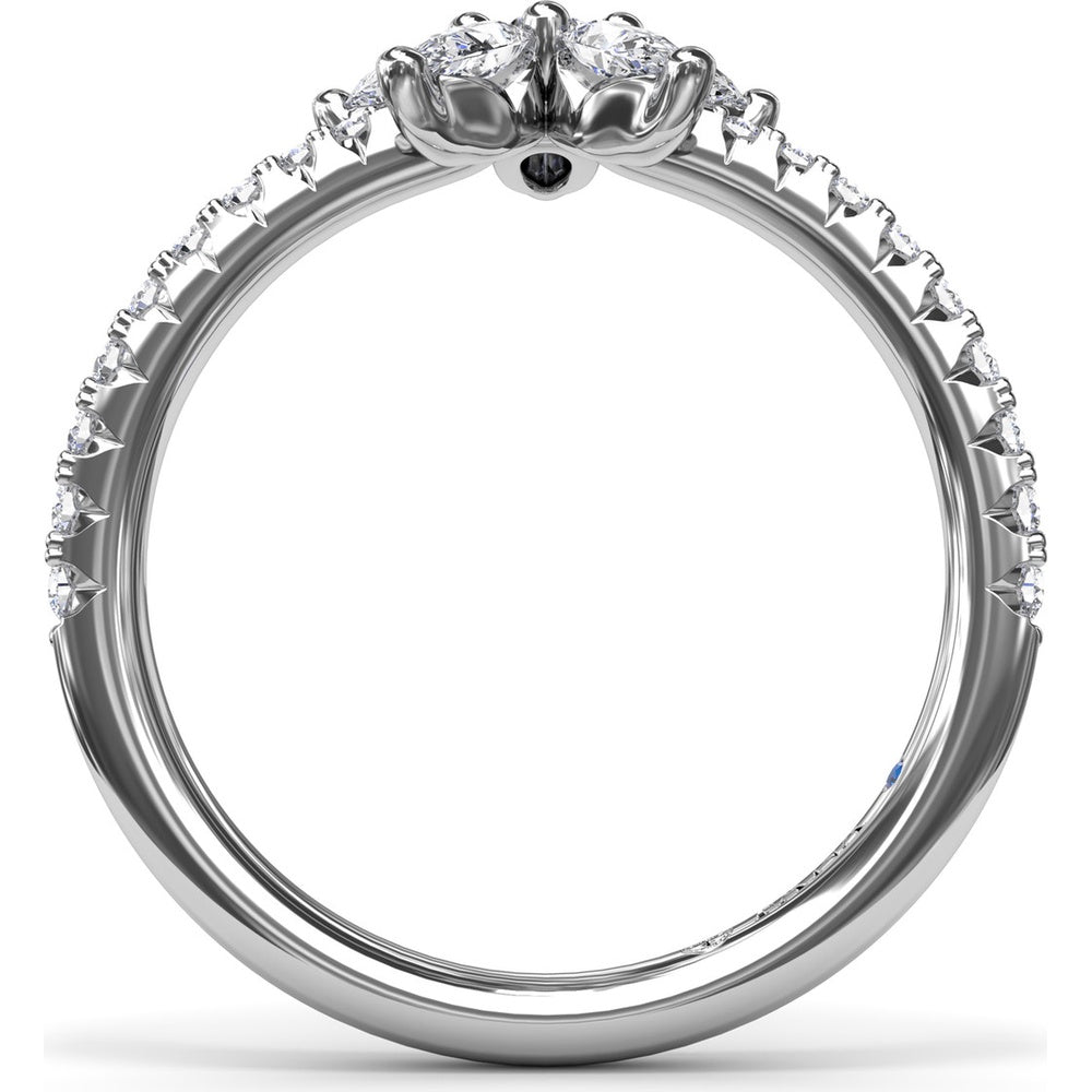 Diamond Star Ring with Pear-Shaped Points and Pavé Band by Fana - 1.08 Carat Total Diamond Weight