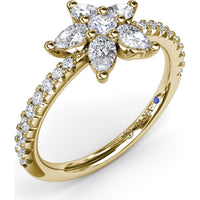 Diamond Star Ring with Pear-Shaped Points and Pavé Band by Fana - 1.08 Carat Total Diamond Weight