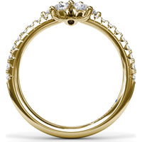 Diamond Star Ring with Pear-Shaped Points and Pavé Band by Fana - 1.08 Carat Total Diamond Weight