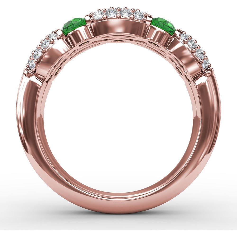 Double Row Ring with Round Emeralds and Pavé Diamonds by Fana - 1.41 Carat Total Gemstone Weight
