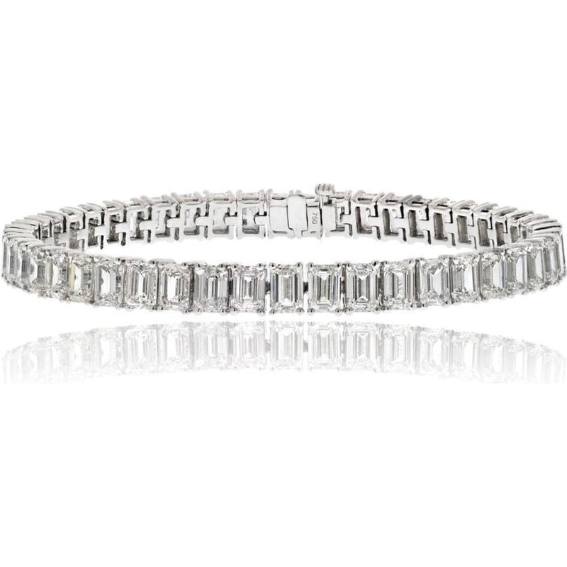 Elegant 18K White Gold Emerald Cut Diamond Tennis Bracelet - 19.00 Total Carat Weight Diamonds