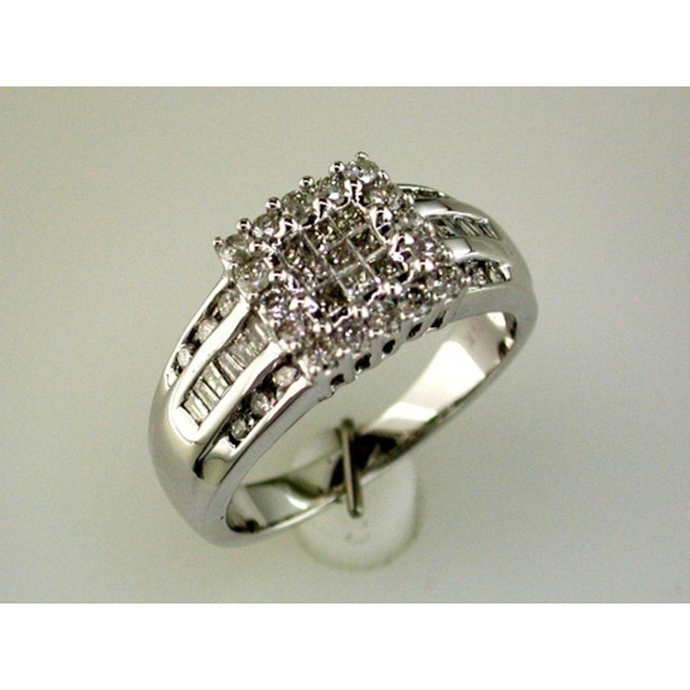 Enchanting 14K White Gold Diamond Engagement Ring with Round Center Stone - 0.78ct