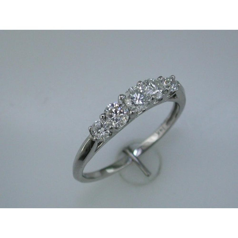 Enchanting 14K White Gold Diamond Wedding Band