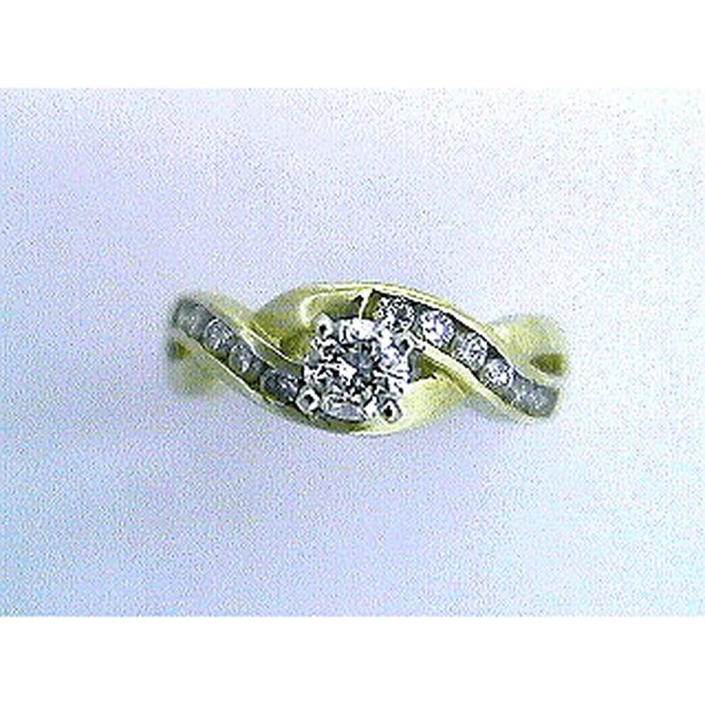 Enchanting 14K Yellow Gold Diamond Engagement Ring